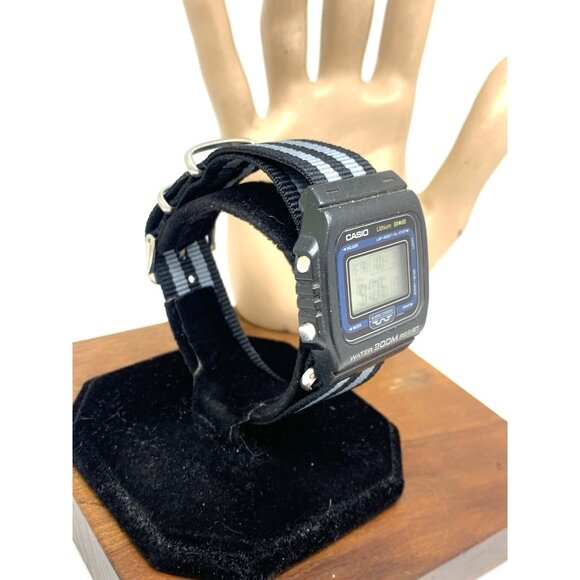 Casio Men's Watch DW-210 vintage Quartz Digital Black Resin Sport 548 Nylon Band - Picture 13 of 13